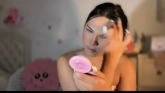 Ts glamxxxx online show from September 2025 02:01:01 AM