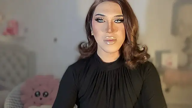 Ts glamxxxx online show from October 2025 01:18:01 AM