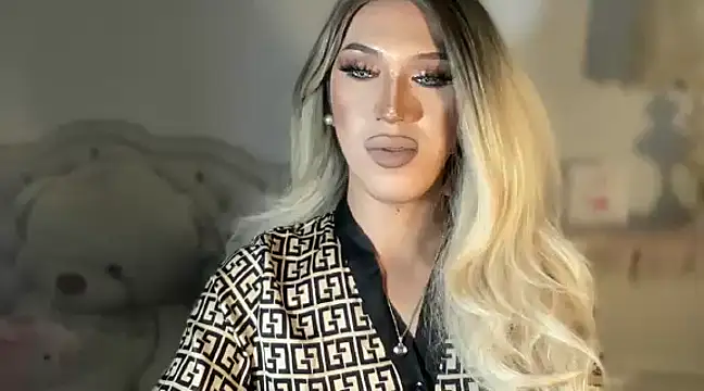 Ts glamxxxx online show from March 2025 07:49:02 PM