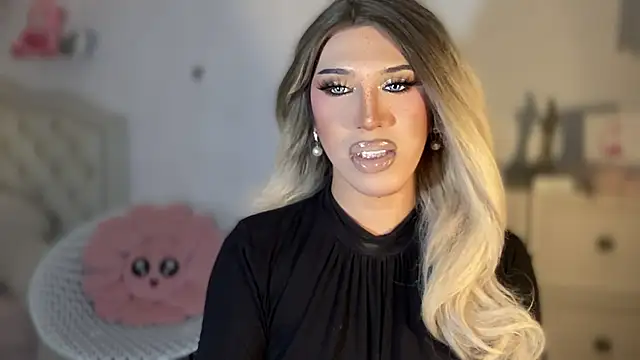 Ts glamxxxx online show from October 2025 01:22:01 AM