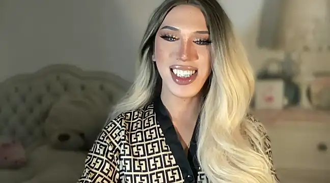Ts glamxxxx online show from March 2025 03:41:02 PM