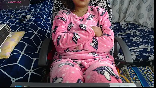 Snapshot of sexyrihana1 chatting on December 2024 08:06:02 AM sexyrihana1 online show from December 2024 08:06:02 AM