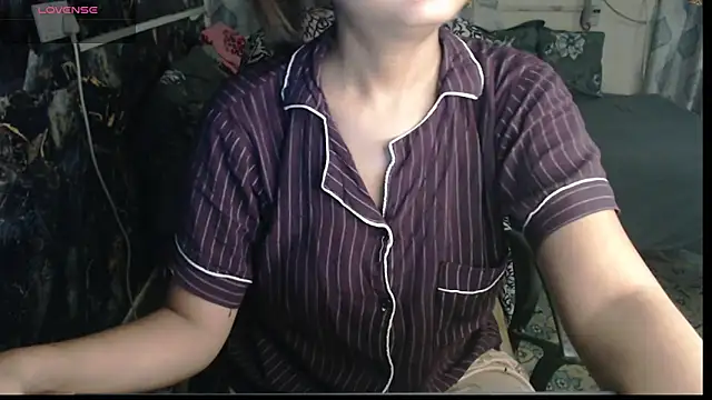 Snapshot of sexyrihana1 chatting on September 2025 06:42:01 AM sexyrihana1 online show from September 2025 06:42:01 AM