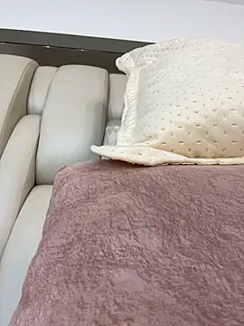 ALISSON FOXXX1 online show from October 2025 04:51:01 PM