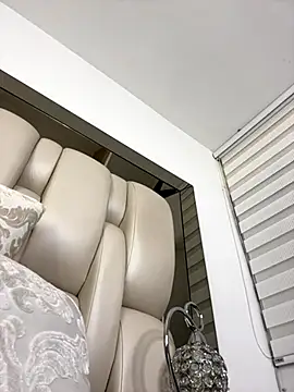 ALISSON FOXXX1 online show from November 2025 10:46:02 PM