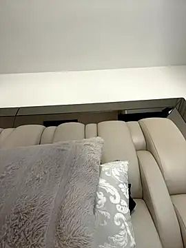 ALISSON FOXXX1 online show from December 2025 05:27:02 PM