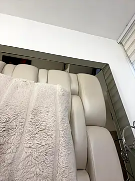 ALISSON FOXXX1 online show from December 2025 01:59:02 PM