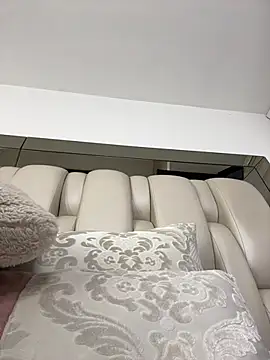 ALISSON FOXXX1 online show from January 2026 10:49:02 PM