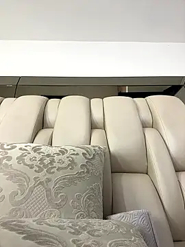 ALISSON FOXXX1 online show from January 2026 10:49:01 PM