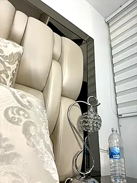 ALISSON FOXXX1 online show from October 2025 08:52:02 PM