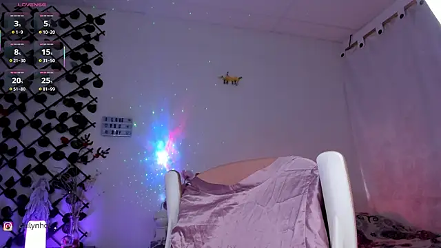 cailynhot online show from December 2025 10:14:02 PM