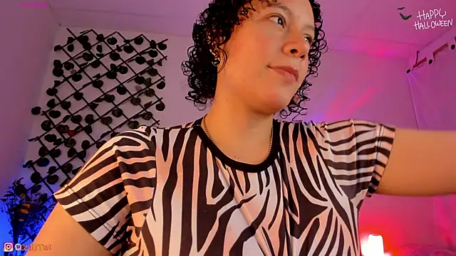 cailynhot online show from October 2025 10:55:01 PM
