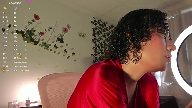 cailynhot online show from February 2025 08:42:02 PM
