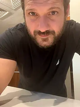 Snapshot of JonJ0 chatting on September 2025 09:39:01 PM JonJ0 online show from September 2025 09:39:01 PM