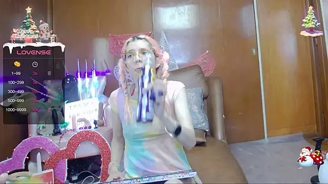 Snapshot of Skinygirl chatting on February 2025 02:06:01 AM Skinygirl online show from February 2025 02:06:01 AM