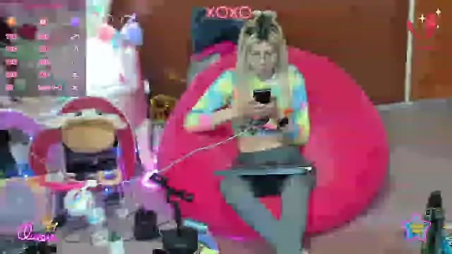 Skinygirl online show from July 2026 01:16:02 AM