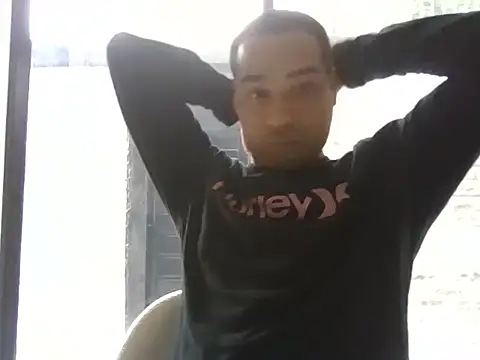 Juninho10c online show from November 2025 10:58:02 AM