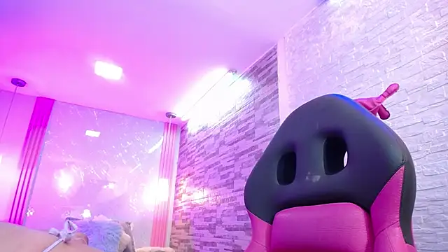 SalmaTits online show from February 2025 06:03:01 PM