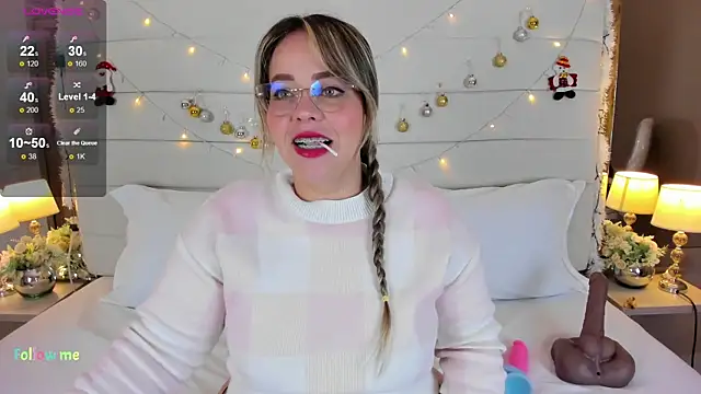 Charlotte93  online show from December 2025 11:56:02 AM