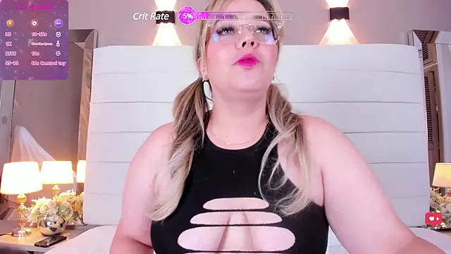 Snapshot of Charlotte93_ chatting on March 2025 03:20:01 PM Charlotte93 online show from March 2025 03:20:01 PM