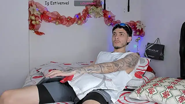 steve latin online show from November 2025 05:23:01 PM