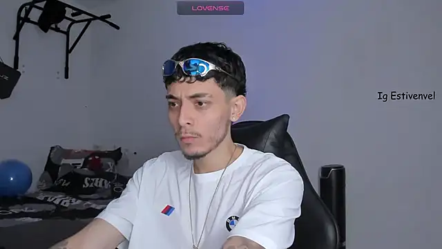 steve latin online show from October 2025 03:21:02 PM