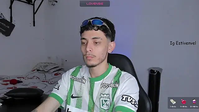 steve latin online show from October 2025 07:03:02 PM