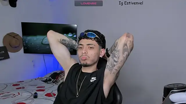 steve latin online show from November 2025 05:17:01 PM