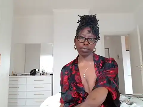 MadamIndigo online show from March 2026 07:59:02 AM