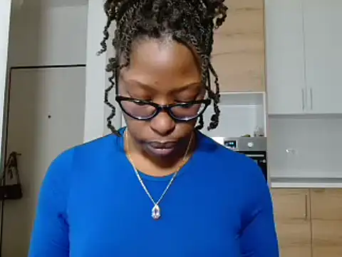 MadamIndigo online show from January 2026 05:27:01 PM