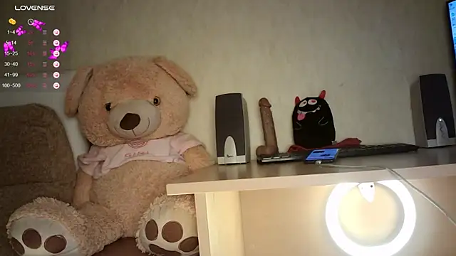 hrejsemnou online show from December 2024 01:55:01 PM