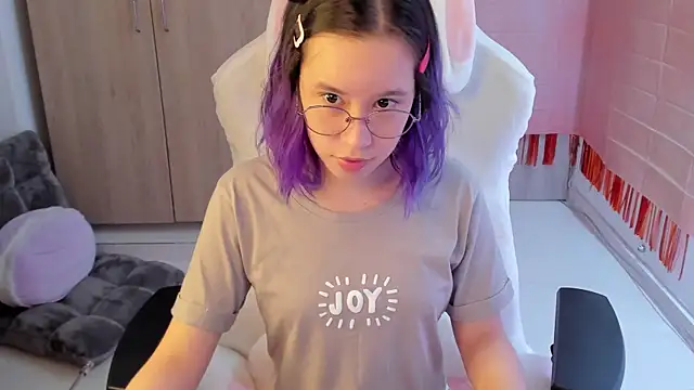 Anto herrera online show from March 2026 01:04:01 AM