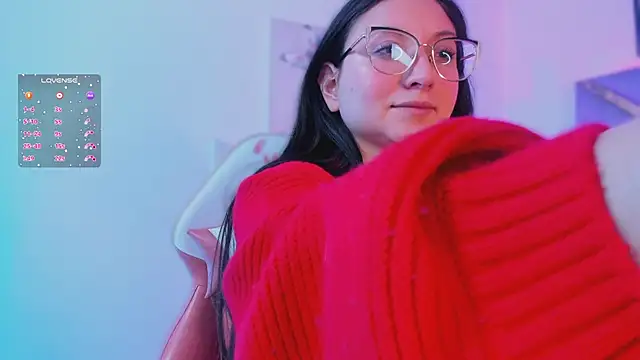 lucy neil online show from December 2025 02:38:01 AM