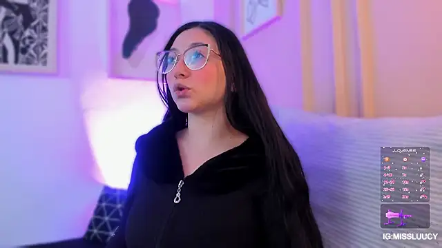 lucy neil online show from March 2026 02:41:03 AM