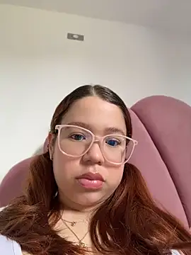 Snapshot of Lucyklein2022 chatting on July 2026 02:40:01 PM Lucyklein2022 online show from July 2026 02:40:01 PM