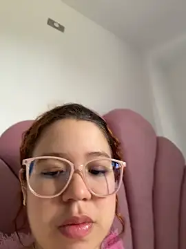 Snapshot of Lucyklein2022 chatting on July 2026 03:46:02 PM Lucyklein2022 online show from July 2026 03:46:02 PM
