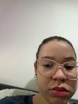 Snapshot of Lucyklein2022 chatting on May 2026 03:51:01 PM Lucyklein2022 online show from May 2026 03:51:01 PM