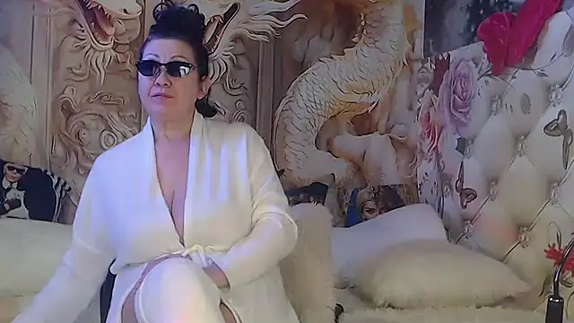 Snapshot of NightOrhideya chatting on February 2026 01:33:02 PM NightOrhideya online show from February 2026 01:33:02 PM