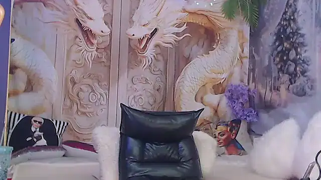 Snapshot of NightOrhideya chatting on December 2025 06:32:01 PM NightOrhideya online show from December 2025 06:32:01 PM