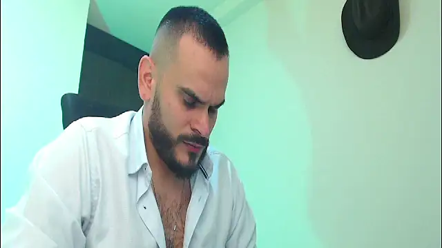 cowboyht online show from January 2026 05:25:02 AM