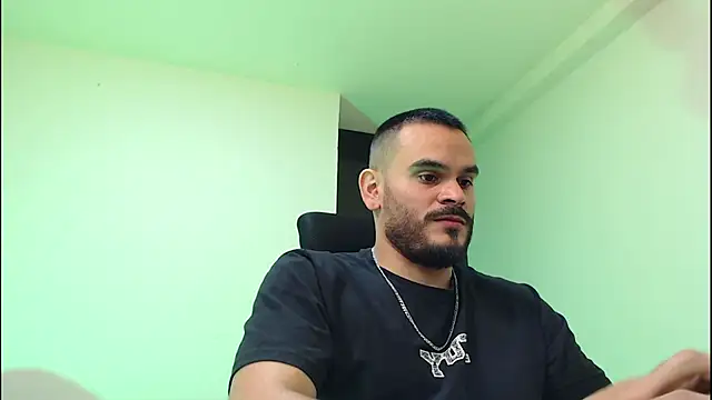 cowboyht online show from November 2025 07:36:03 PM