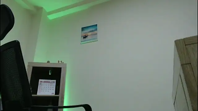 cowboyht online show from April 2026 06:09:02 AM