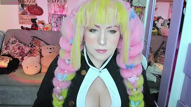 candyy new online show from September 2025 06:41:02 PM