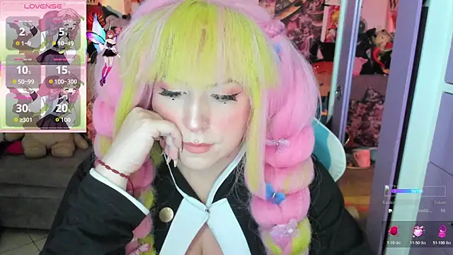 Snapshot of candyy_new chatting on October 2025 08:20:01 PM candyy new online show from October 2025 08:20:01 PM