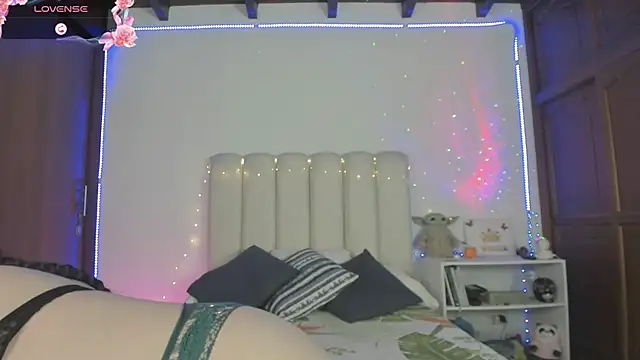yelenaowens online show from June 2026 01:27:02 AM