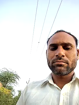 Snapshot of Maneeshpoppy chatting on May 2026 01:00:02 AM Maneeshpoppy online show from May 2026 01:00:02 AM