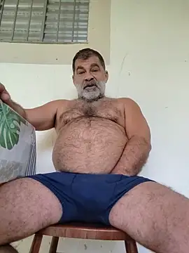 Peludo173317 online show from June 2026 06:41:01 PM