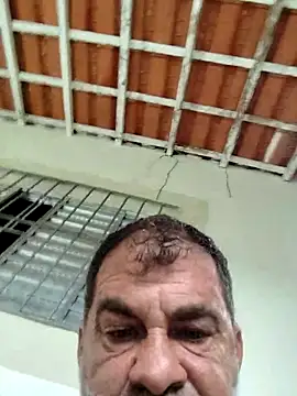 Peludo173317 online show from March 2026 06:40:01 PM