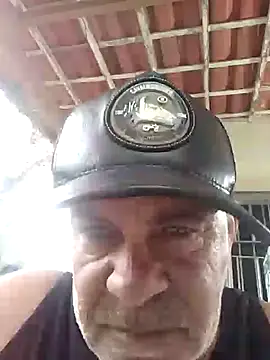 Peludo173317 online show from September 2025 07:31:02 PM