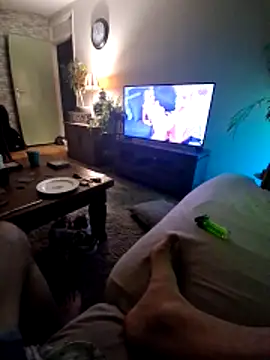 MISSLOTUS75 online show from April 2026 09:17:01 PM